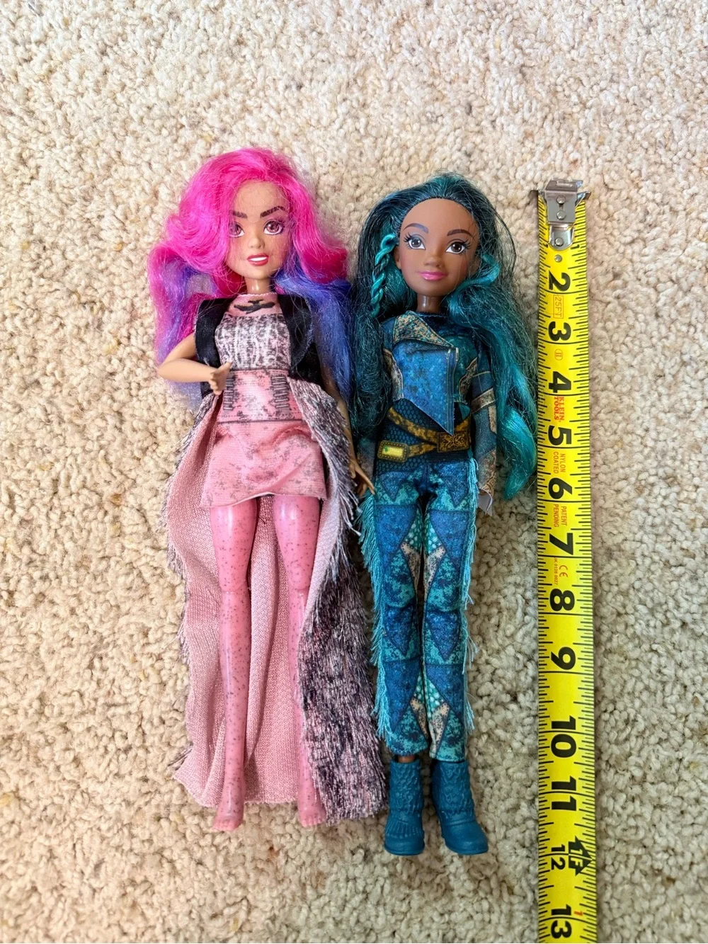 Disney Descendants Singing Dolls Mal & Uma Lot 2 Hasbro Tested